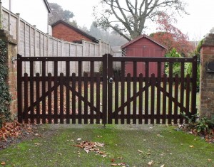 hardwood clyst gate