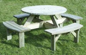 round picnic table